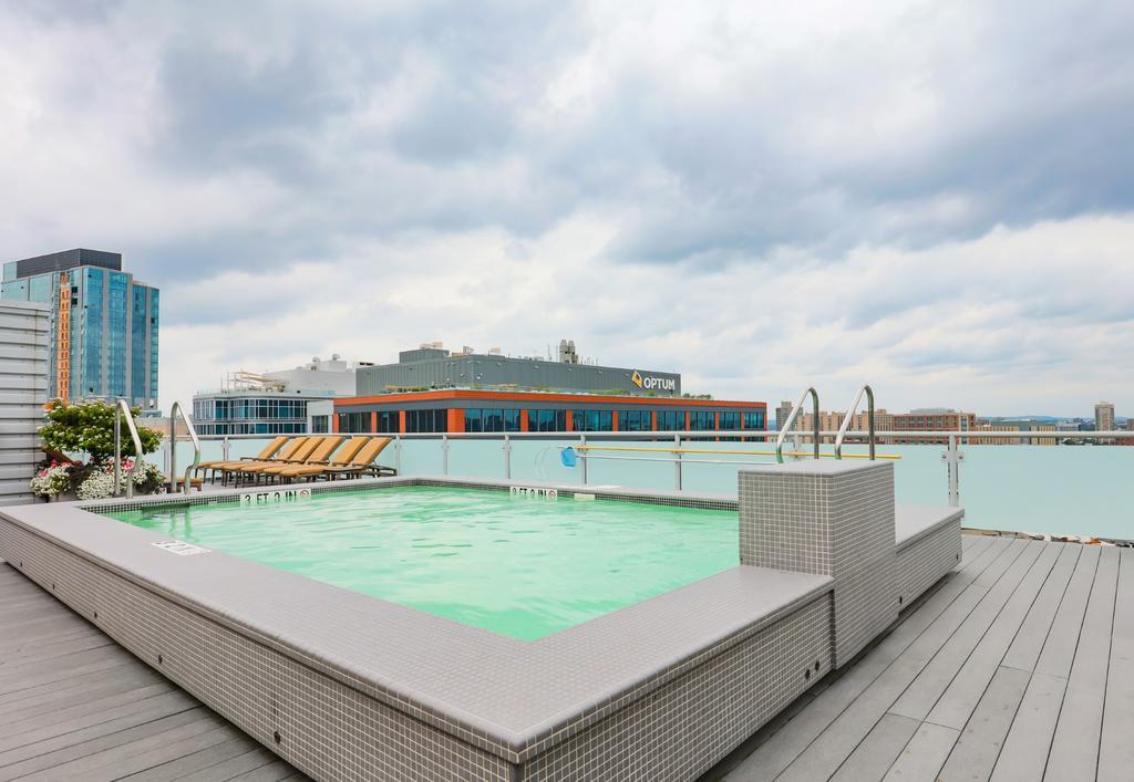 Global Luxury Suites At Kenmore Square 보스톤 외부 사진
