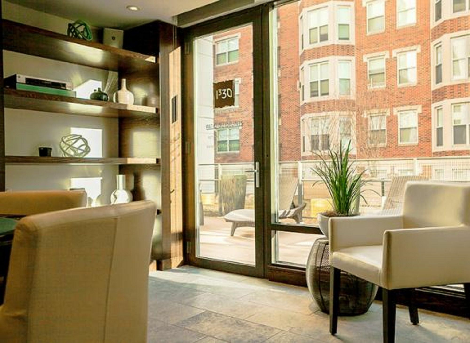 Global Luxury Suites At Kenmore Square 보스톤 외부 사진